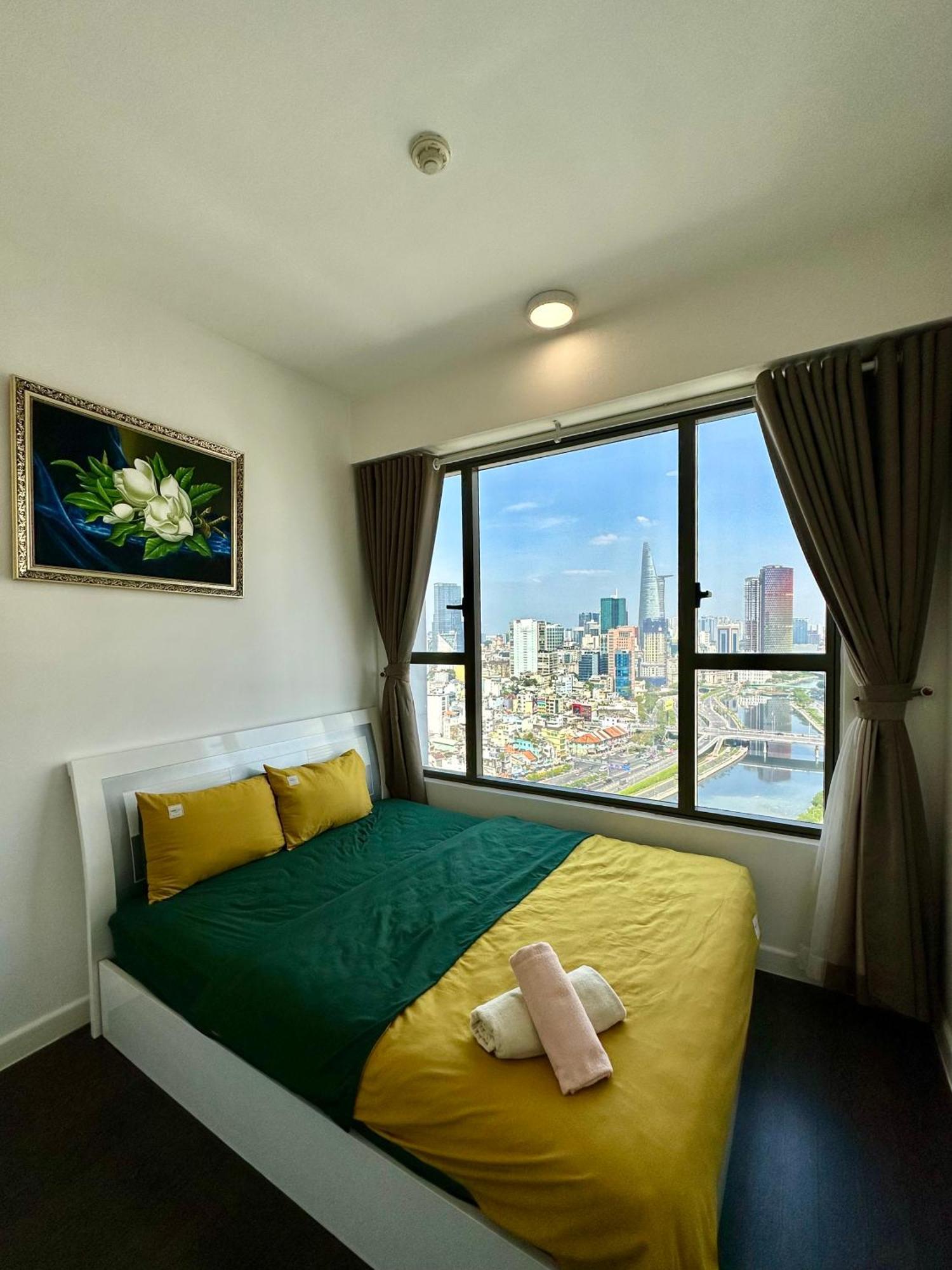 Grand Saigon Centre - Rivergate Residence, Free Gym&Pool Хошимин Екстериор снимка