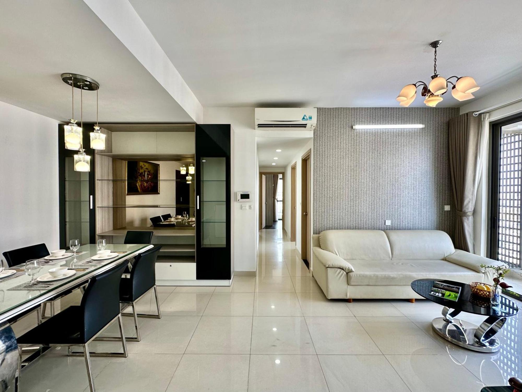 Grand Saigon Centre - Rivergate Residence, Free Gym&Pool Хошимин Екстериор снимка